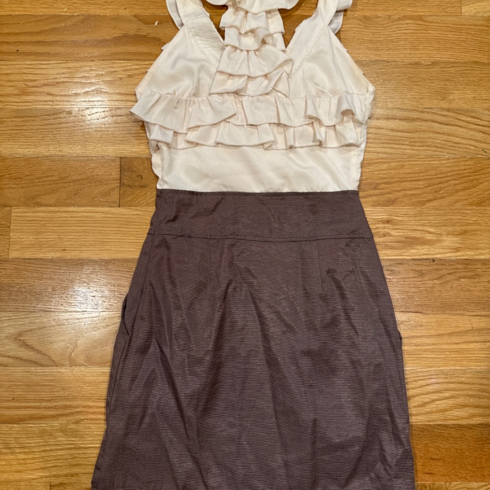 Dress - Picture 2 of 2